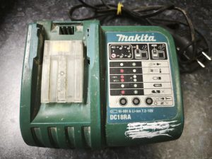 Makita laadija DC18RA