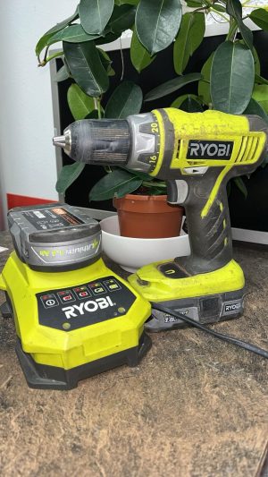 Ryobi akutrell
