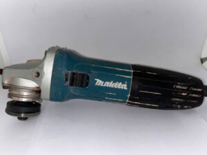 Makita väiksem relakas/nurklihvija