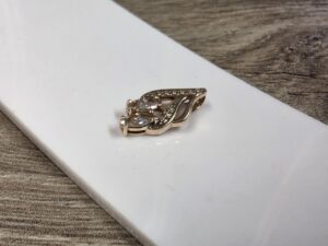 Ripats kivikestega 585