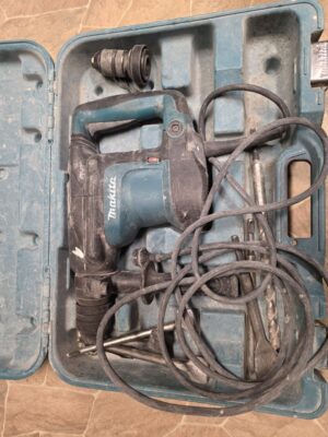 Makita elektriline  Piikvasar Hr3210FCT